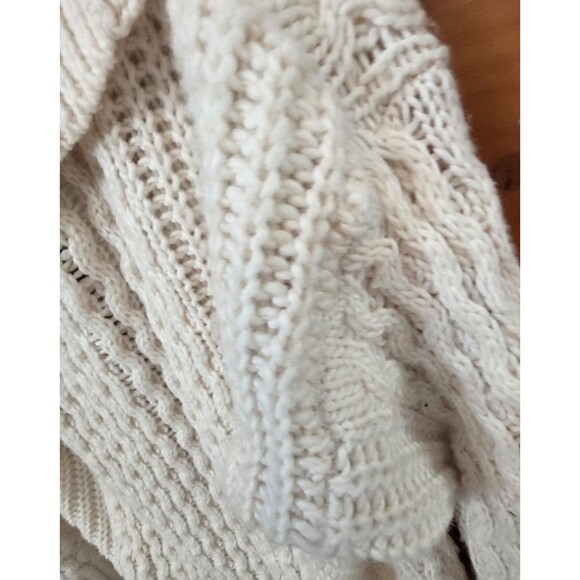 American Eagle Cable Knit Cardigan Size Medium Shawl Collar Pockets Cream - Picture 6 of 9